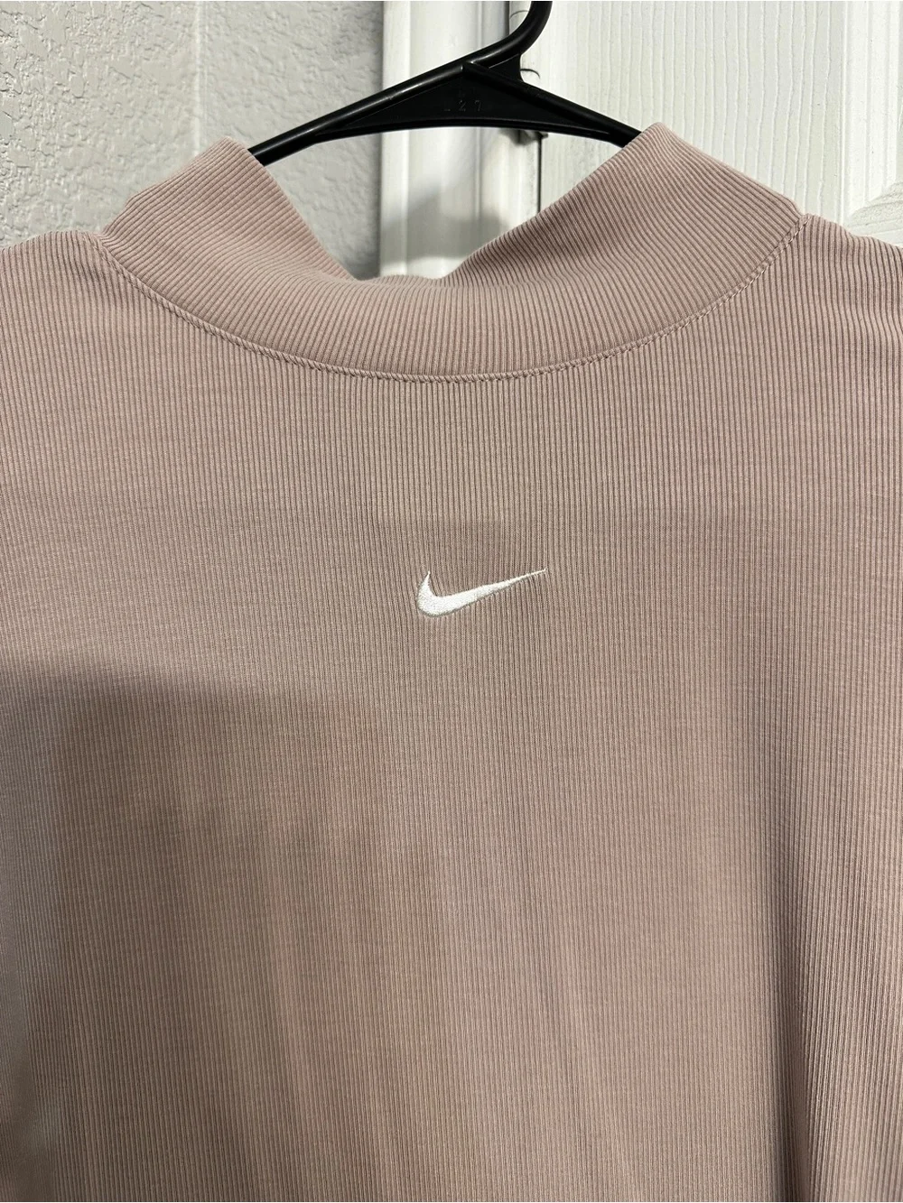Nike Women’s Long Sleeve Mock Neck Top - Dusty Rose